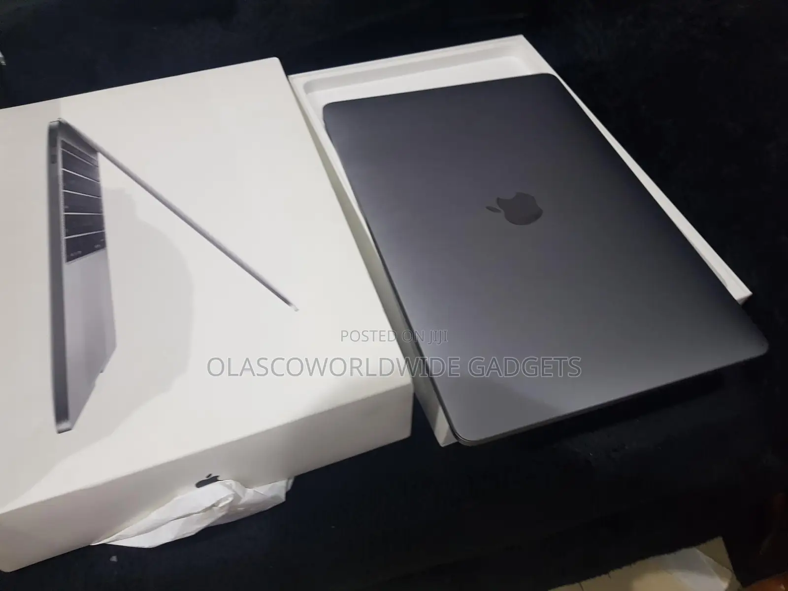 New Apple MacBook Pro 2017 8GB Intel Core I5 SSHD (Hybrid) 250GB