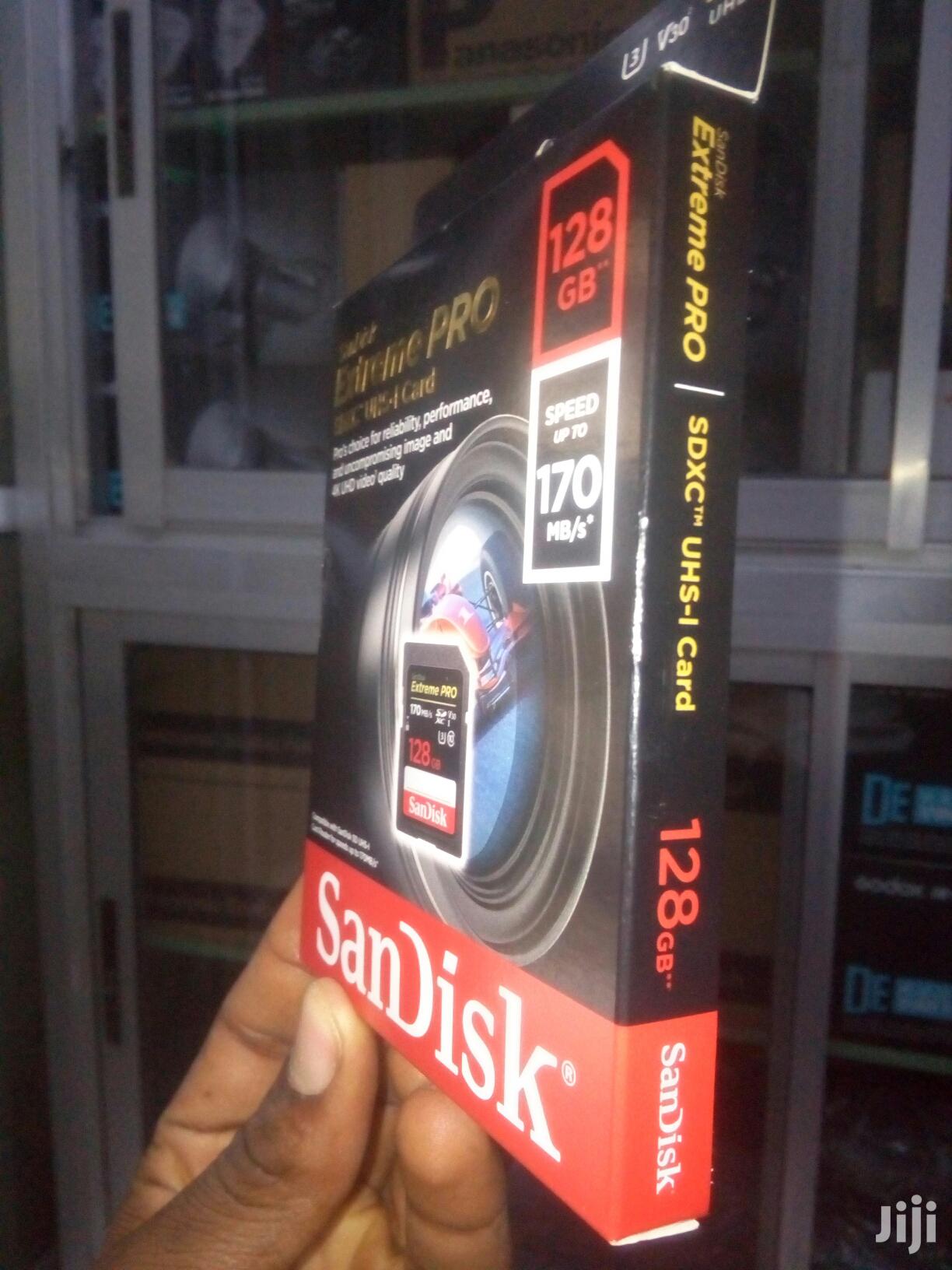 128GB 170mb/ Sandisk Extreme Pro SD Memory Card. 