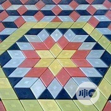 Interlocking Paving Stones Expert