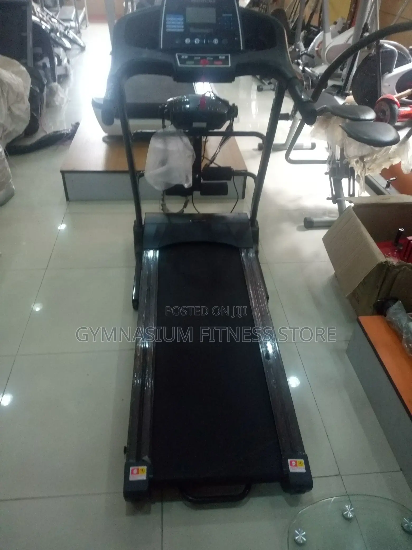 2hp Treadmill With Massager Black 3