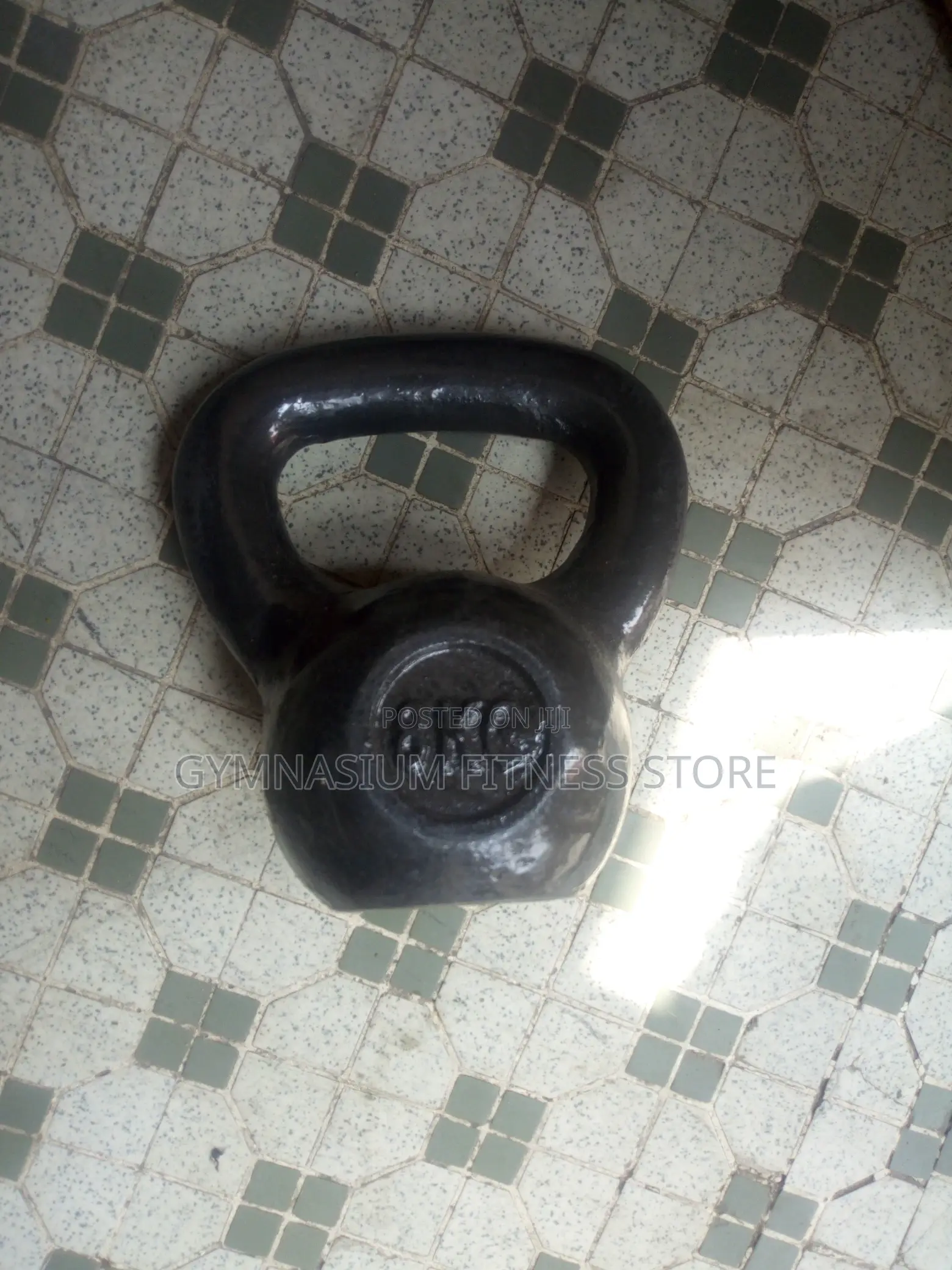 8kg Kettlebell