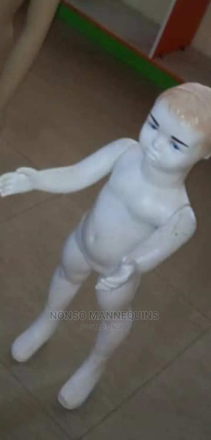 Mannequins for Displaying Male Anf Female Kid Wears