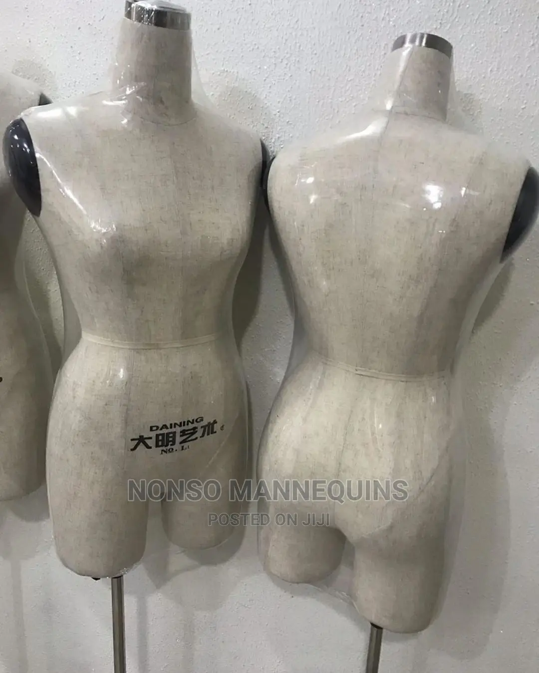UK Size 10 Diammning Pinnabled Dressform Display