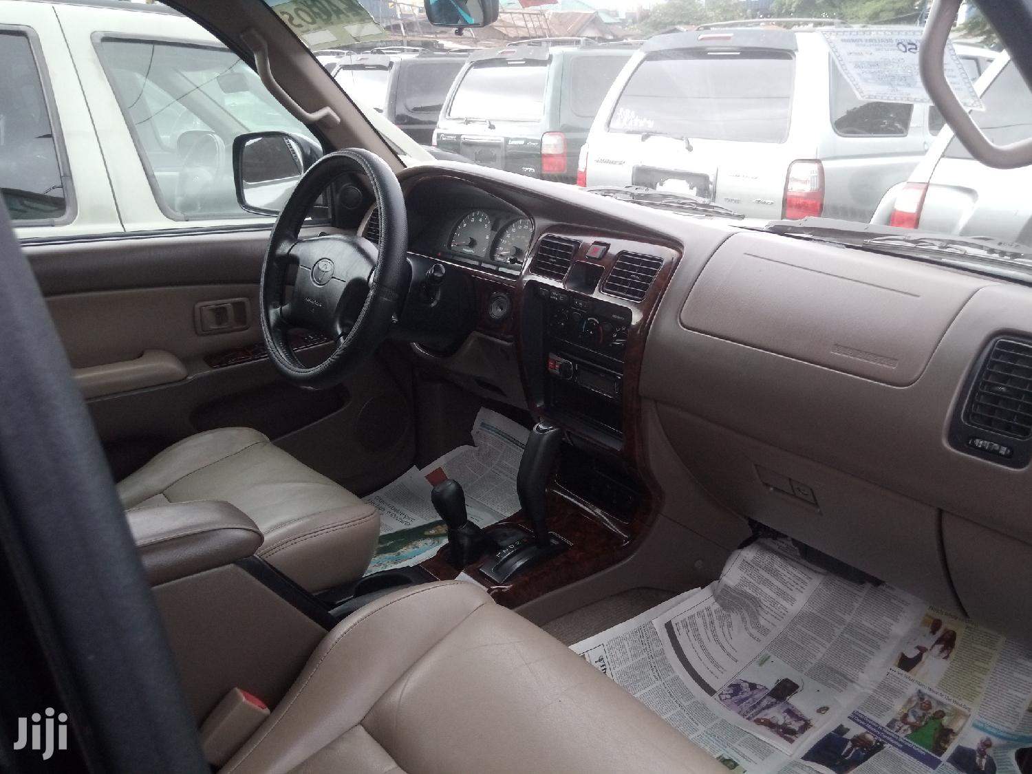 Toyota 4-Runner 2002 Black