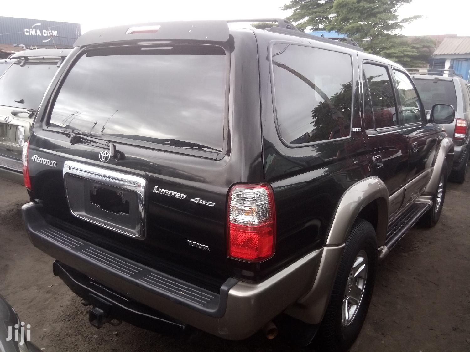 Toyota 4-Runner 2002 Black