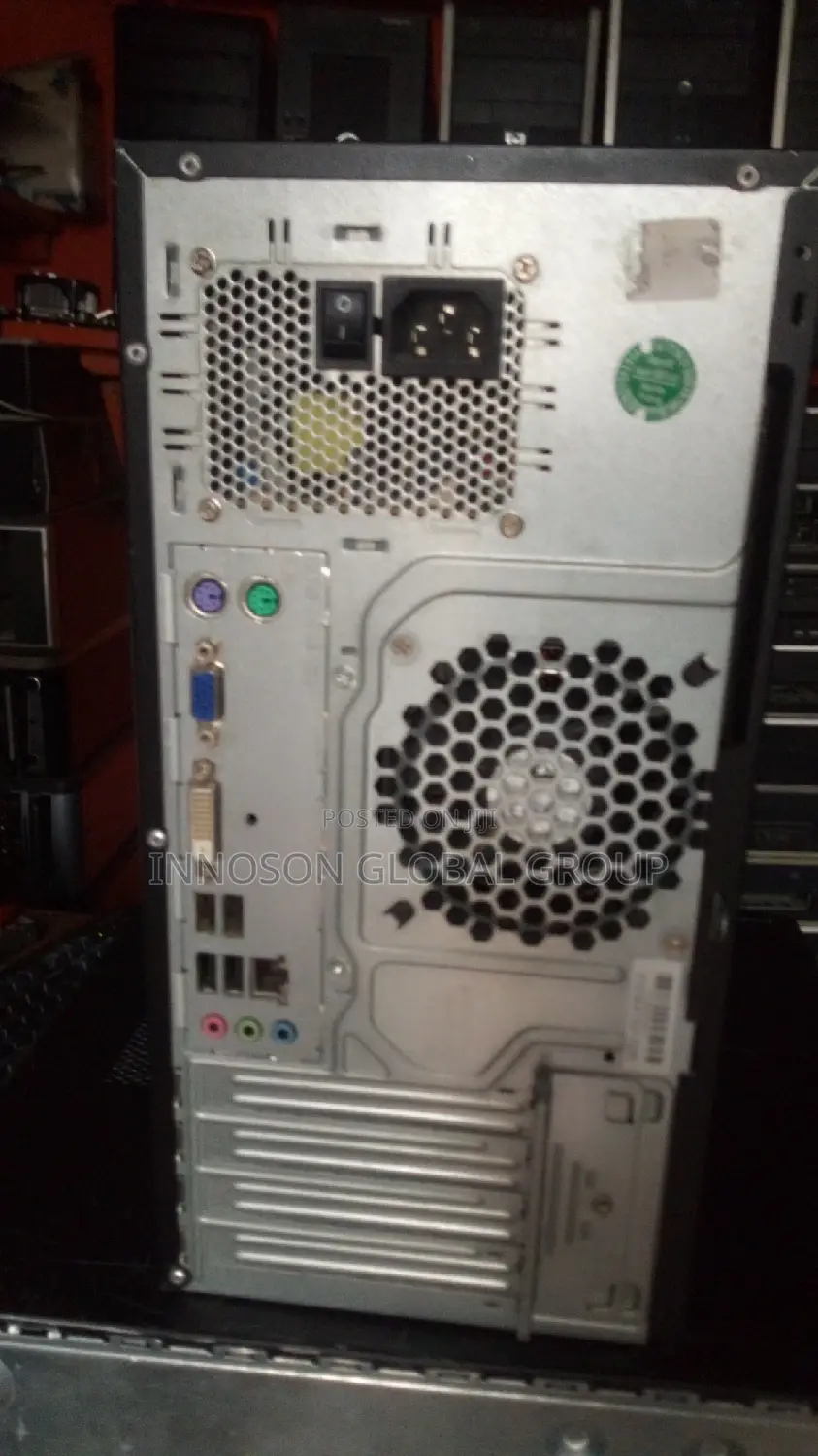 Desktop Computer Fujitsu Esprimo P557/E85+ 4GB Intel Core i3 HDD 320GB