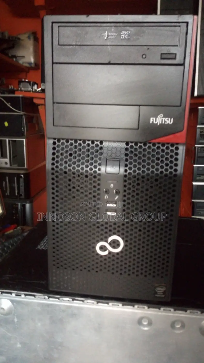 Desktop Computer Fujitsu Esprimo P557/E85+ 4GB Intel Core i3 HDD 320GB