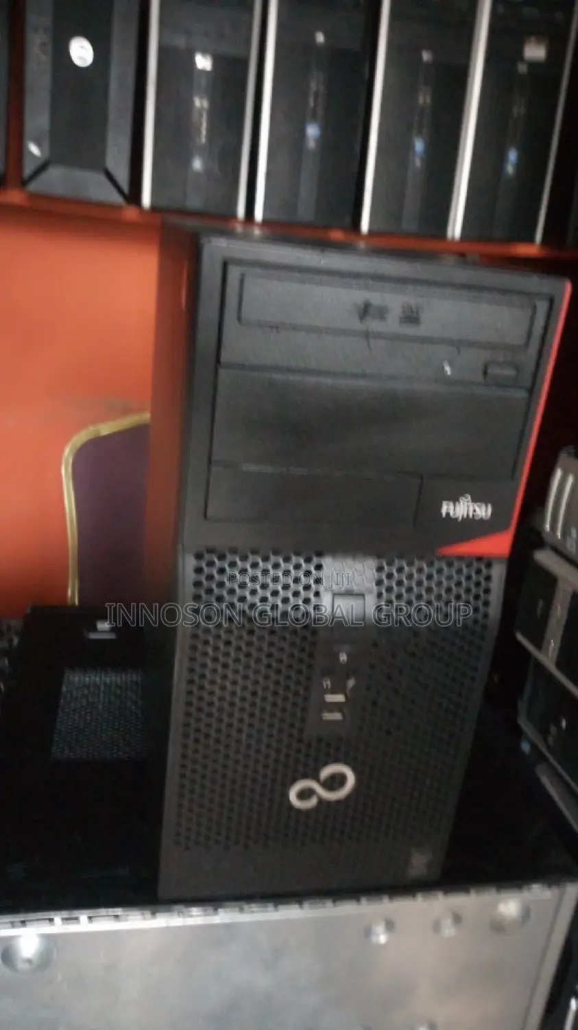 Desktop Computer Fujitsu Esprimo P757/E85+ 2GB Intel Pentium HDD 160GB
