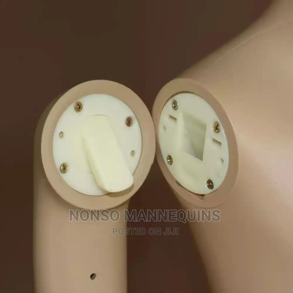 Plastic Skin Colour Children Mannequin