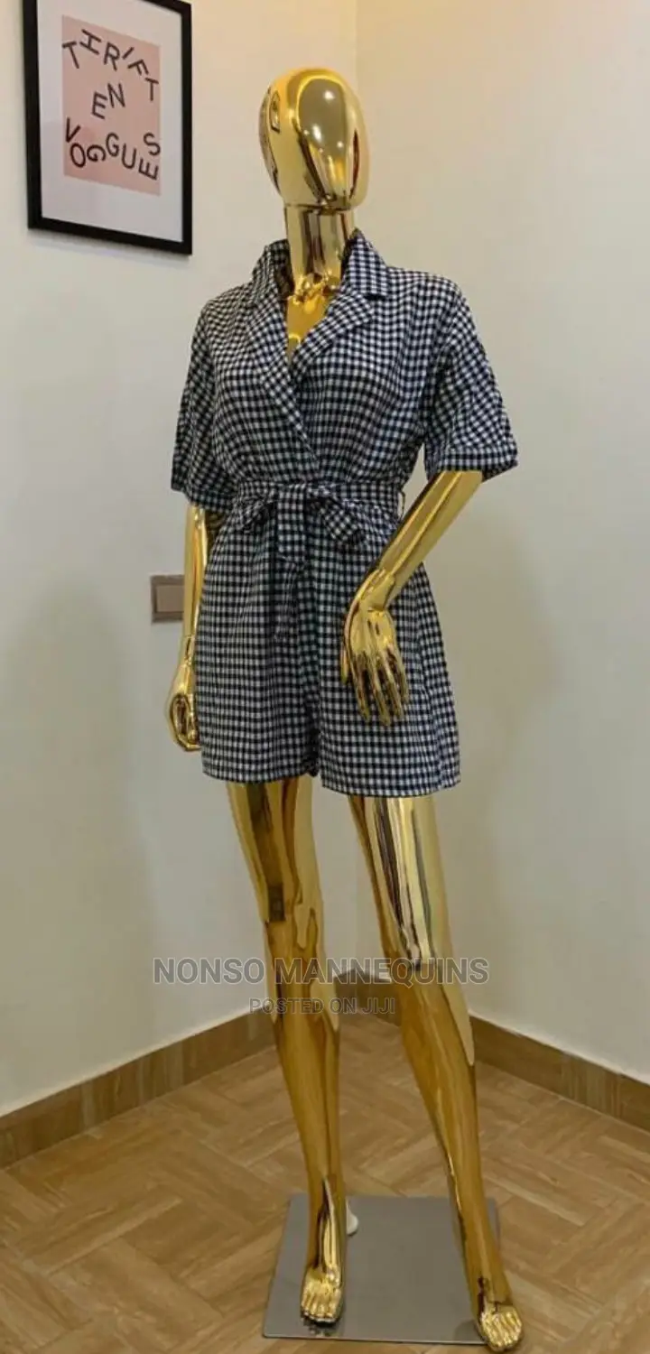 Egg Face Hand on Waist Gold Chrome Female Mannequins