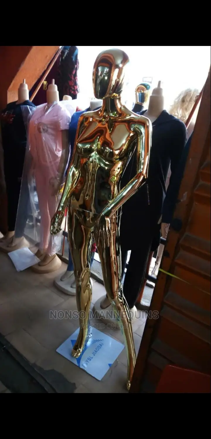 Egg Face Hand on Waist Gold Chrome Female Mannequins
