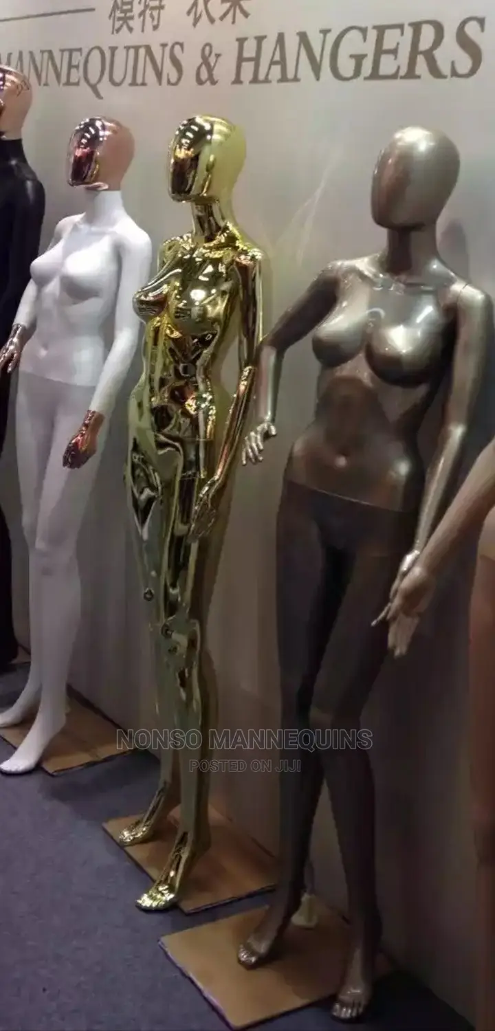 Mannequins 4 Clothes