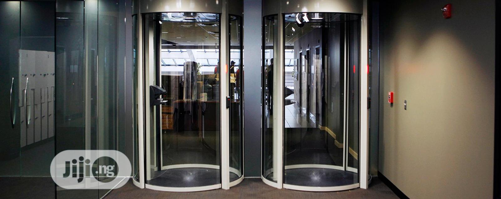 Man Trap Security Booth