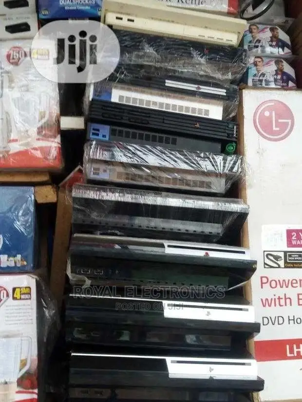 Very Clean Ps3 Games With 13 Games Downloaded With Wireless