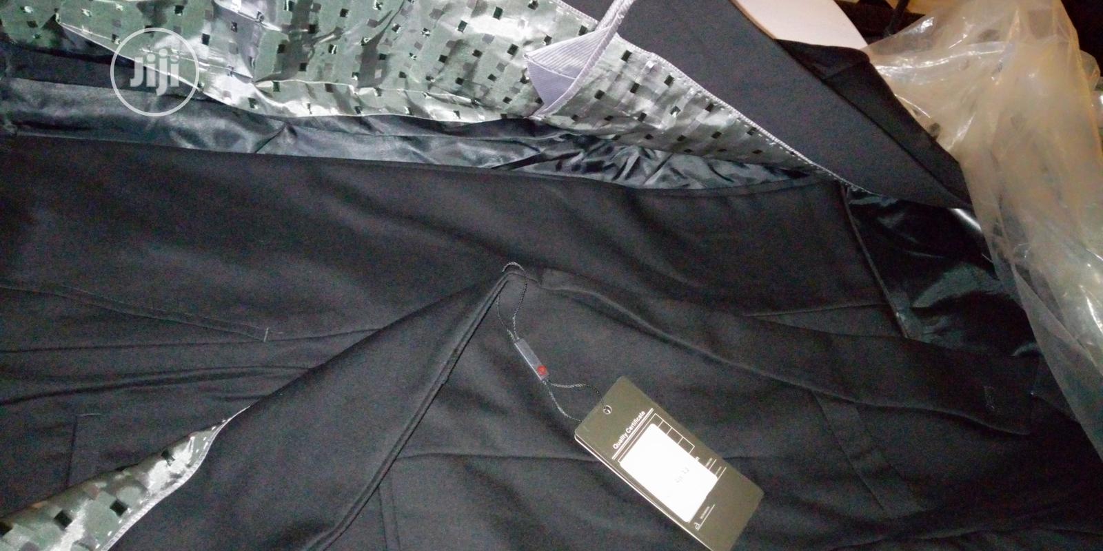 Black Slim-Fit Office/Wedding Suit