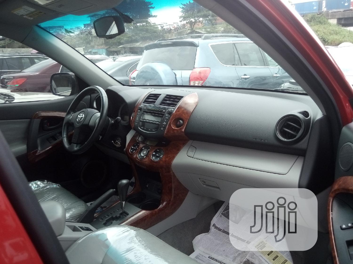 Toyota RAV4 Limited V6 2008 Red