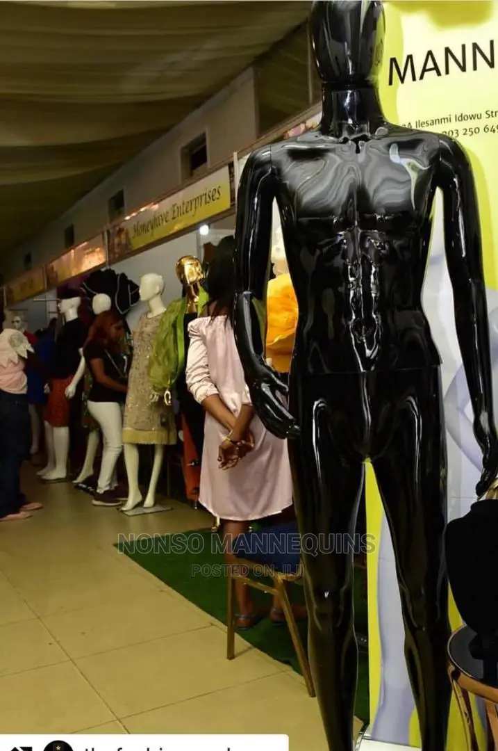 Egg Head Glossy Black Male Full Body Mannequin Display