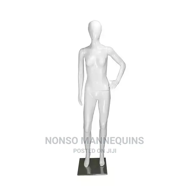 Glossy Female White Mannequins Display 10