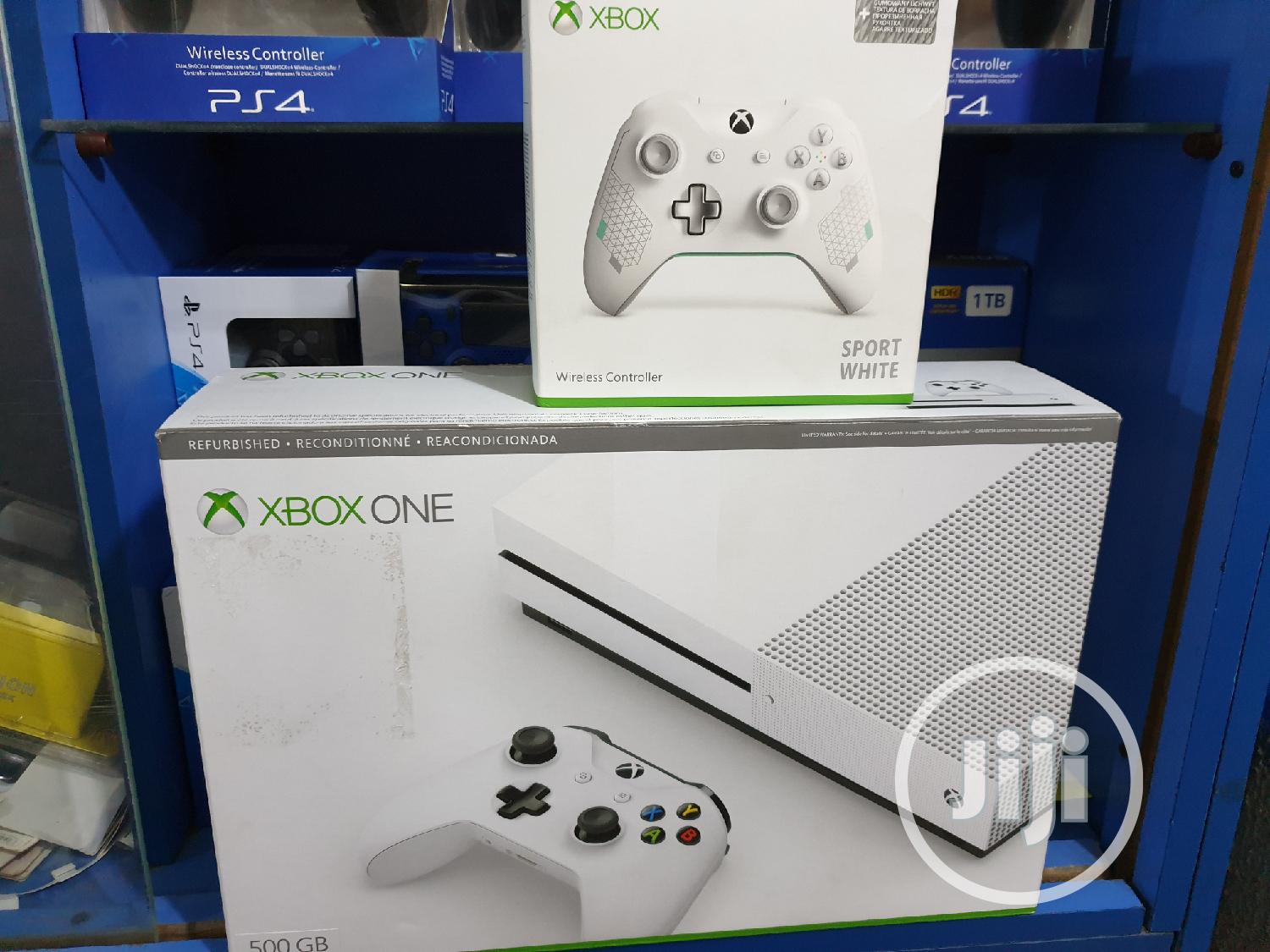 Xbox One S Console +Extra Controller