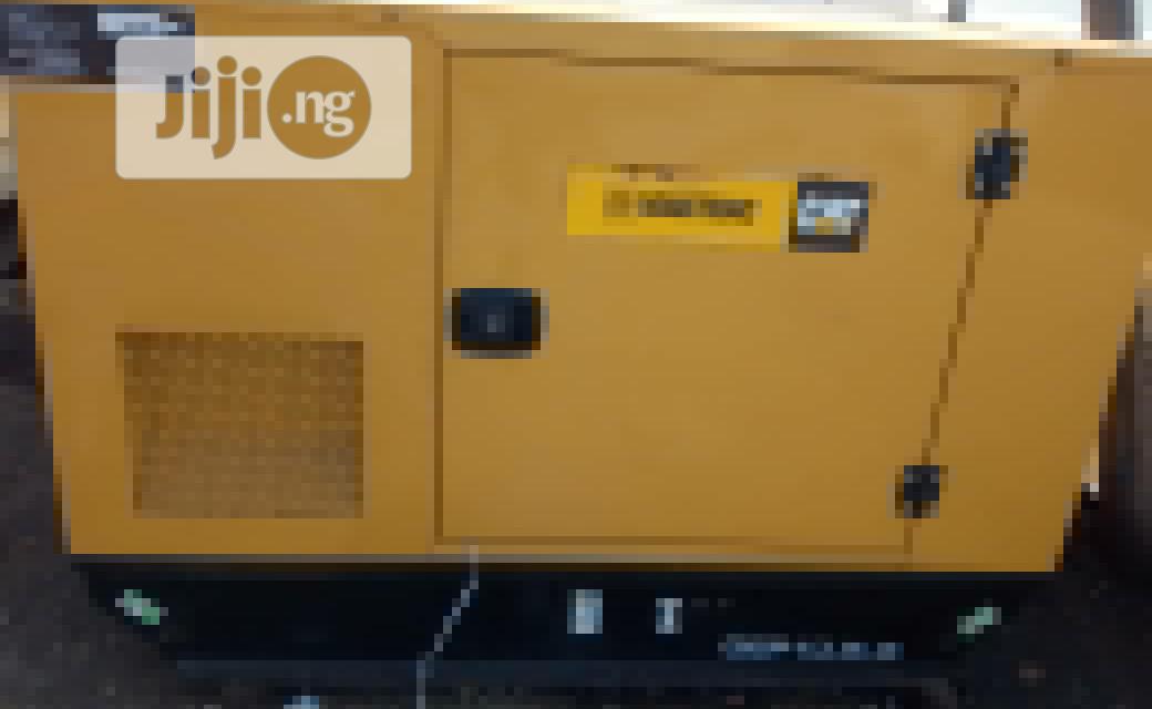 15kva Cat Mantrac Uk Perkins Diesel Generator