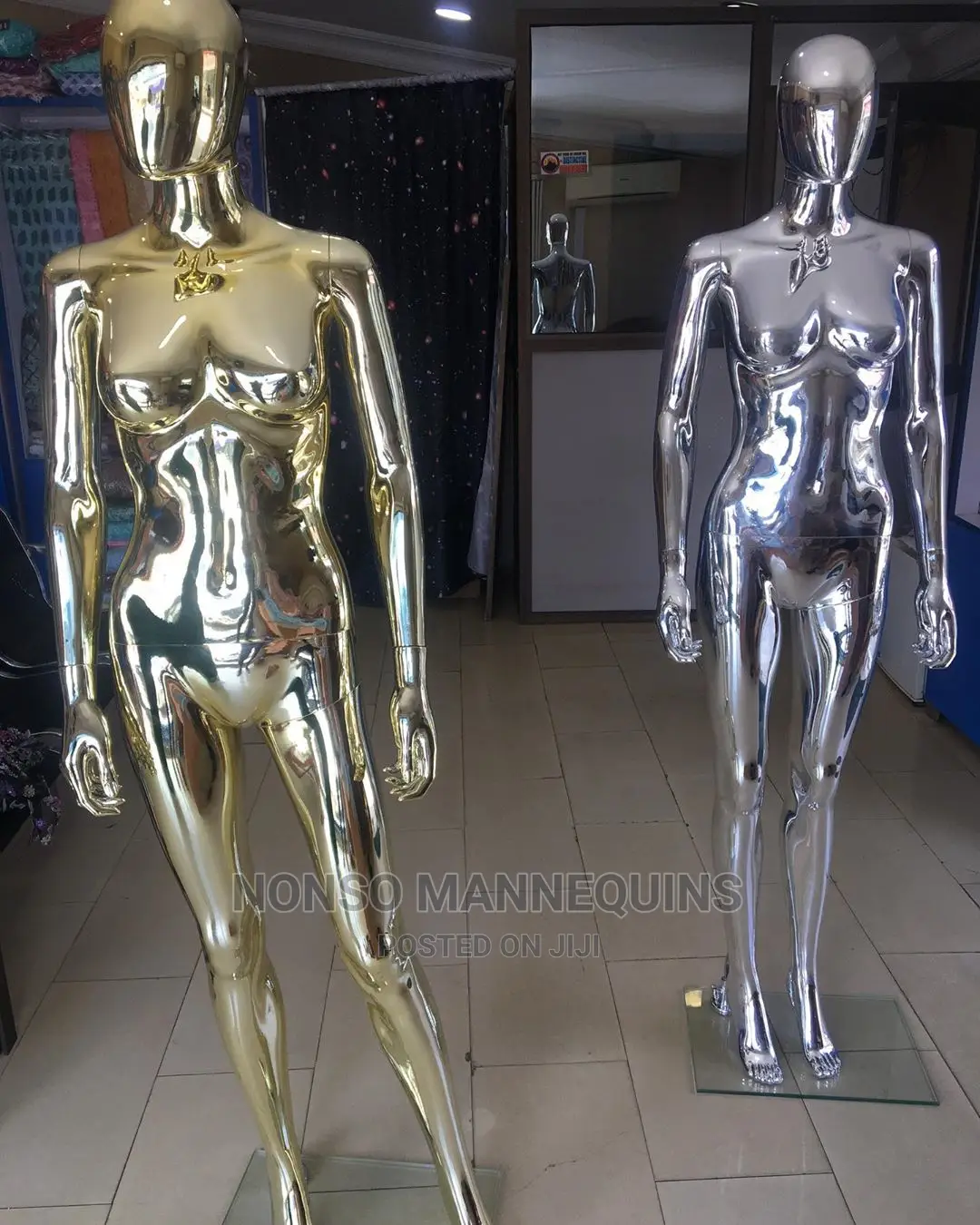 Brand New Designed Gold Silver Female Mannikins Display