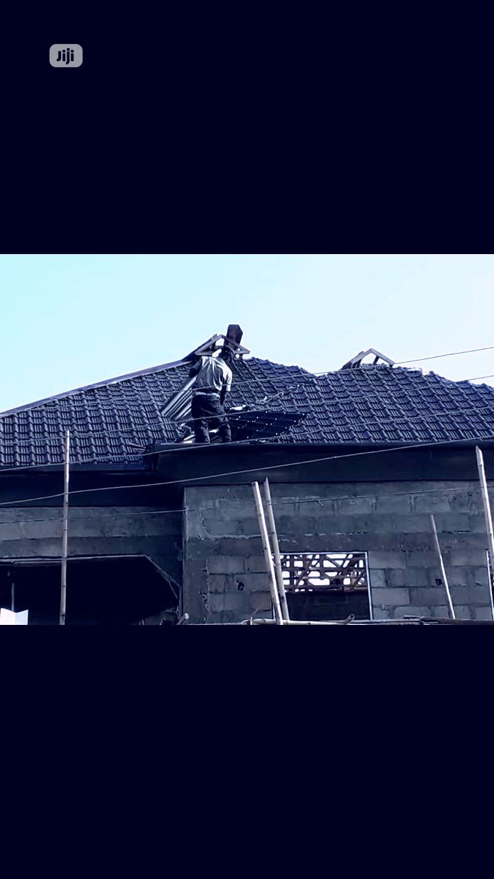 Trusted Roofing Materials With Expert Roofers.