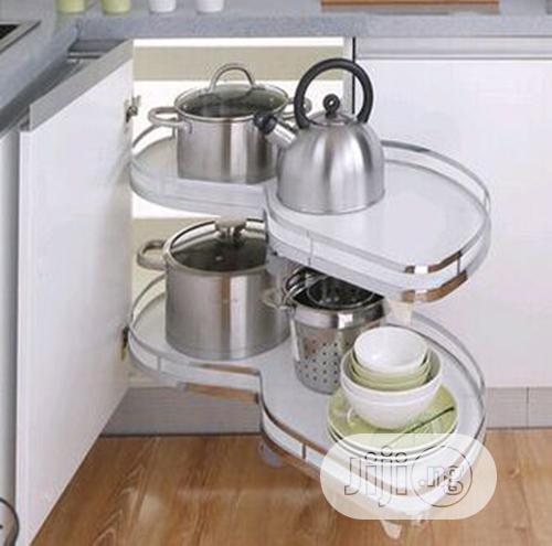 Magic Corner Swing Tray
