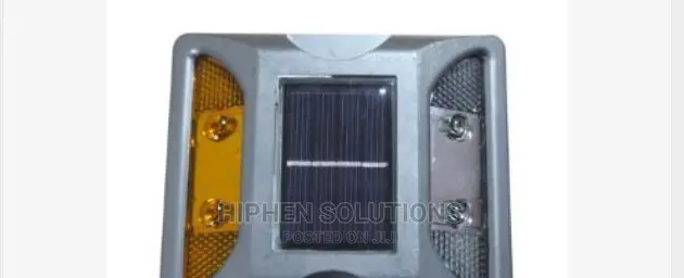 Durable Cat Eye Road Reflctive Stud By HIPHEN SOLUTIONS LTD