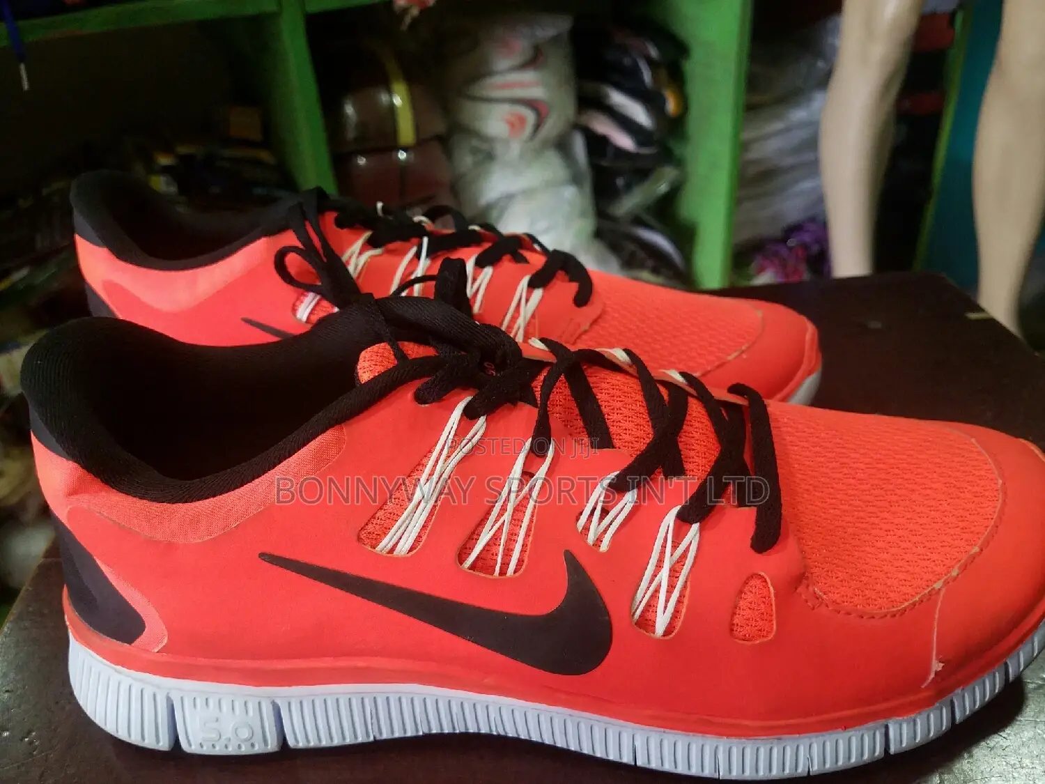 Nike Size 42 Jugging Canvas