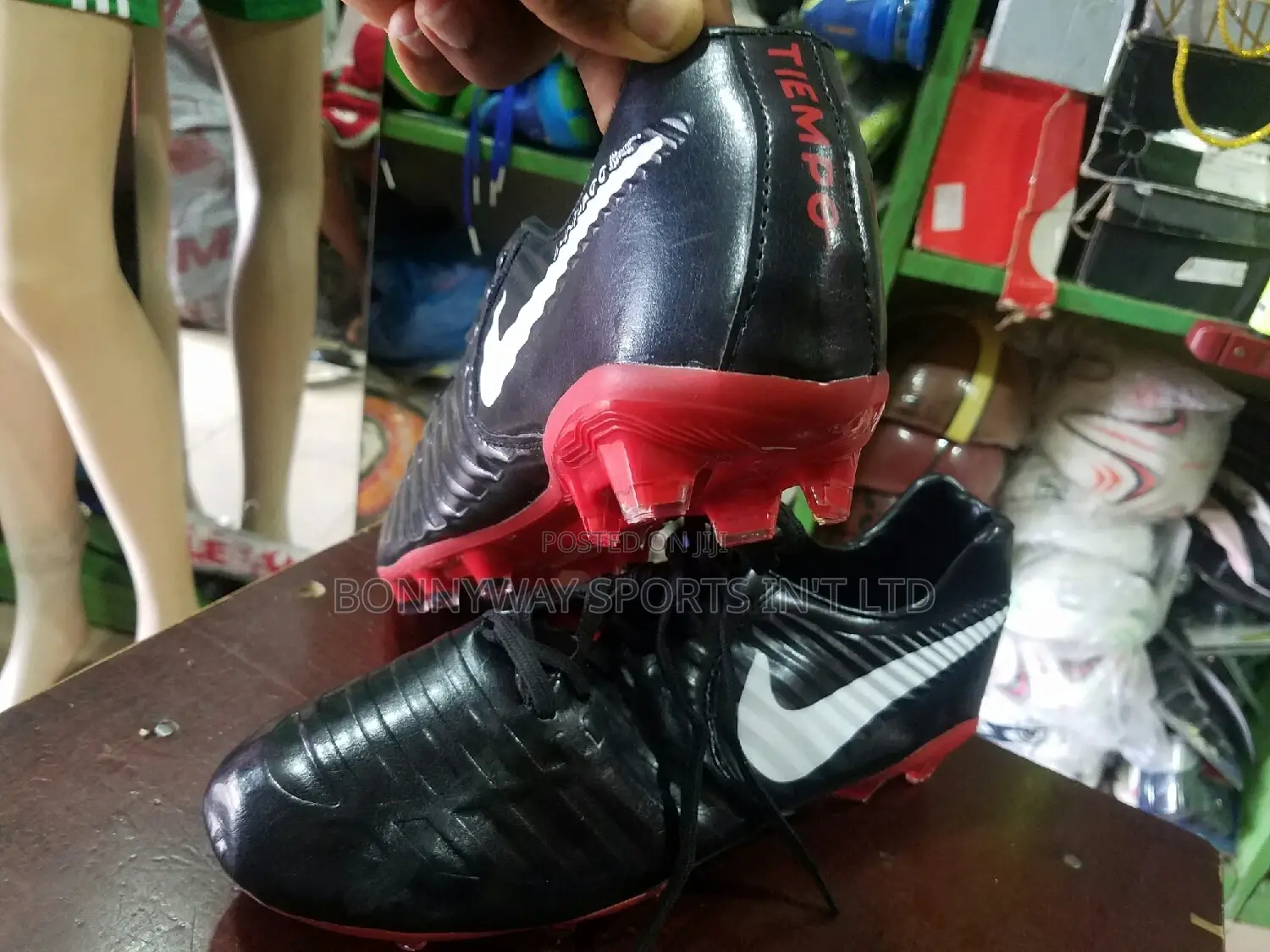 Nike Tempo 45 Soccer Boot