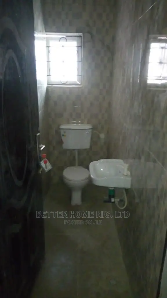 Furnished 3bdrm Bungalow in Oluyole for rent
