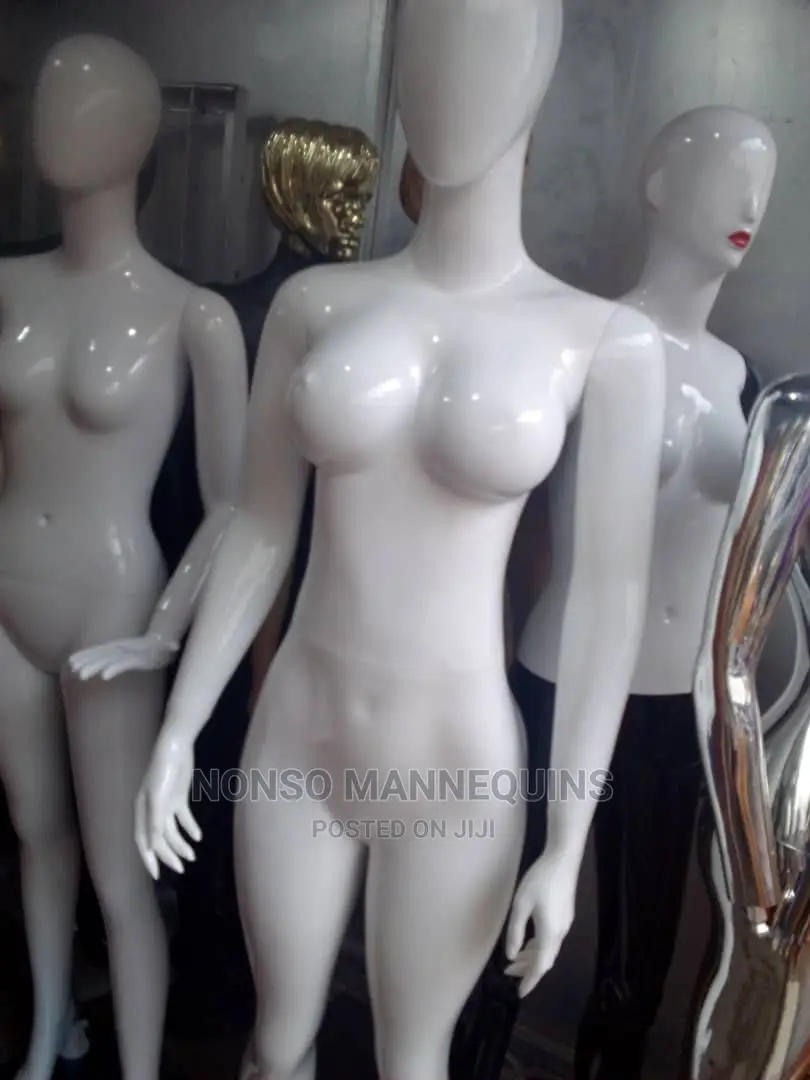 Big Breast White Glossy Mannequins And Fibre Male B20 Fashion Models