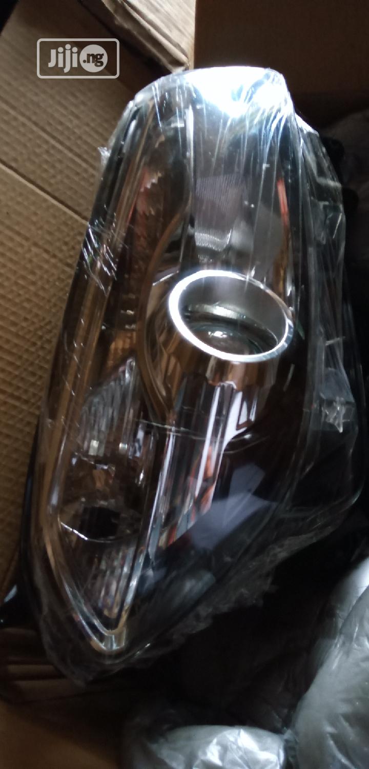 Head Lamp Nissan Qushia 20013