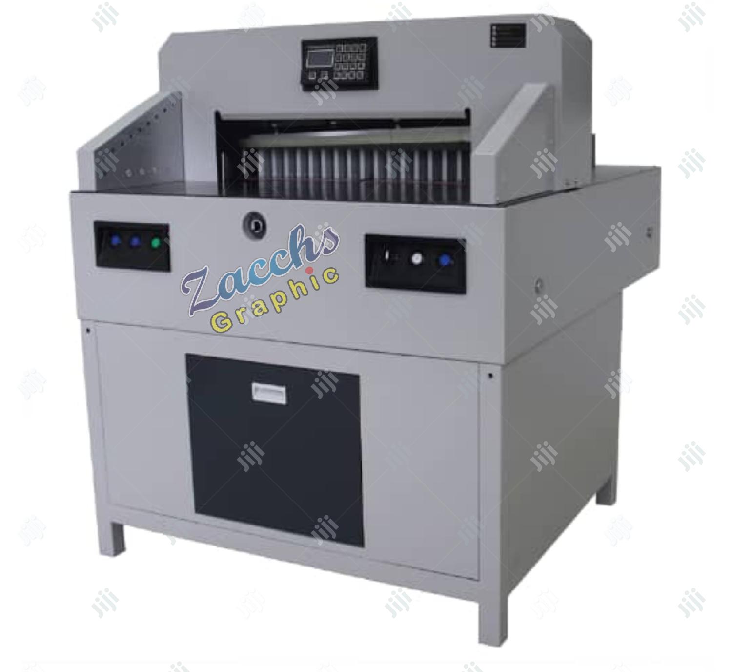 Program Paper Cutting Machine 7208HD