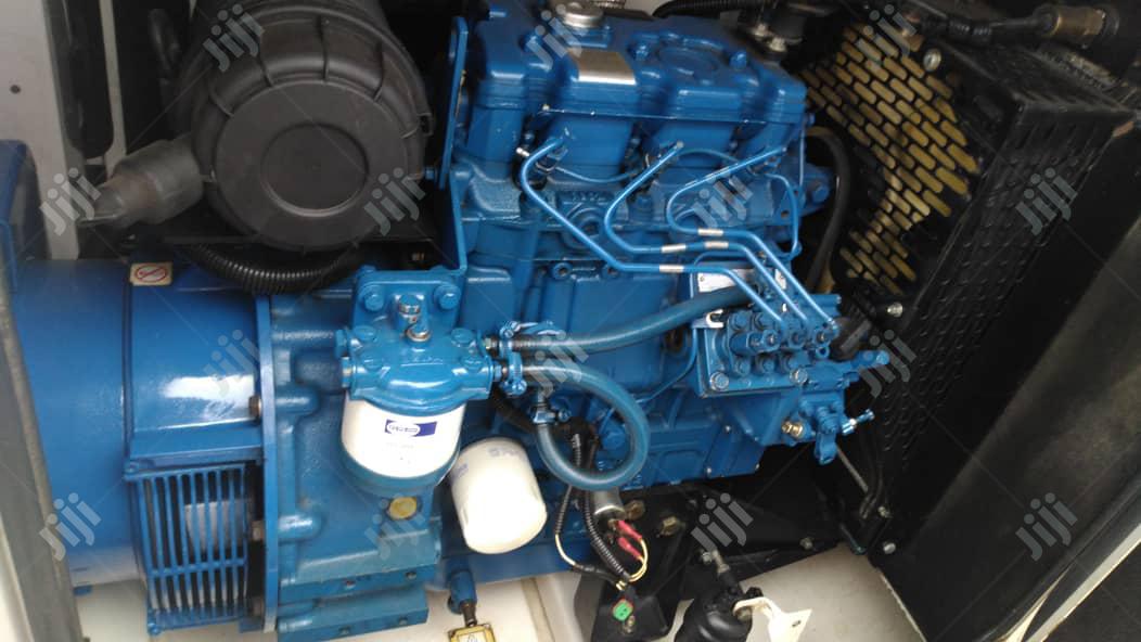 Semi-New 15kva UK Perkins Diesel Generator