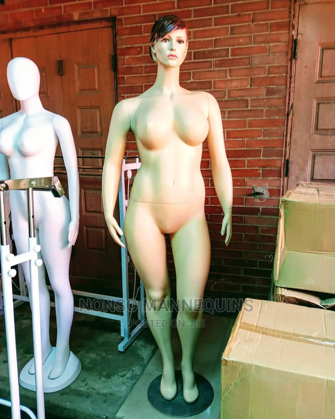 Fat Woman Fibre Mannequinss(Display Models)