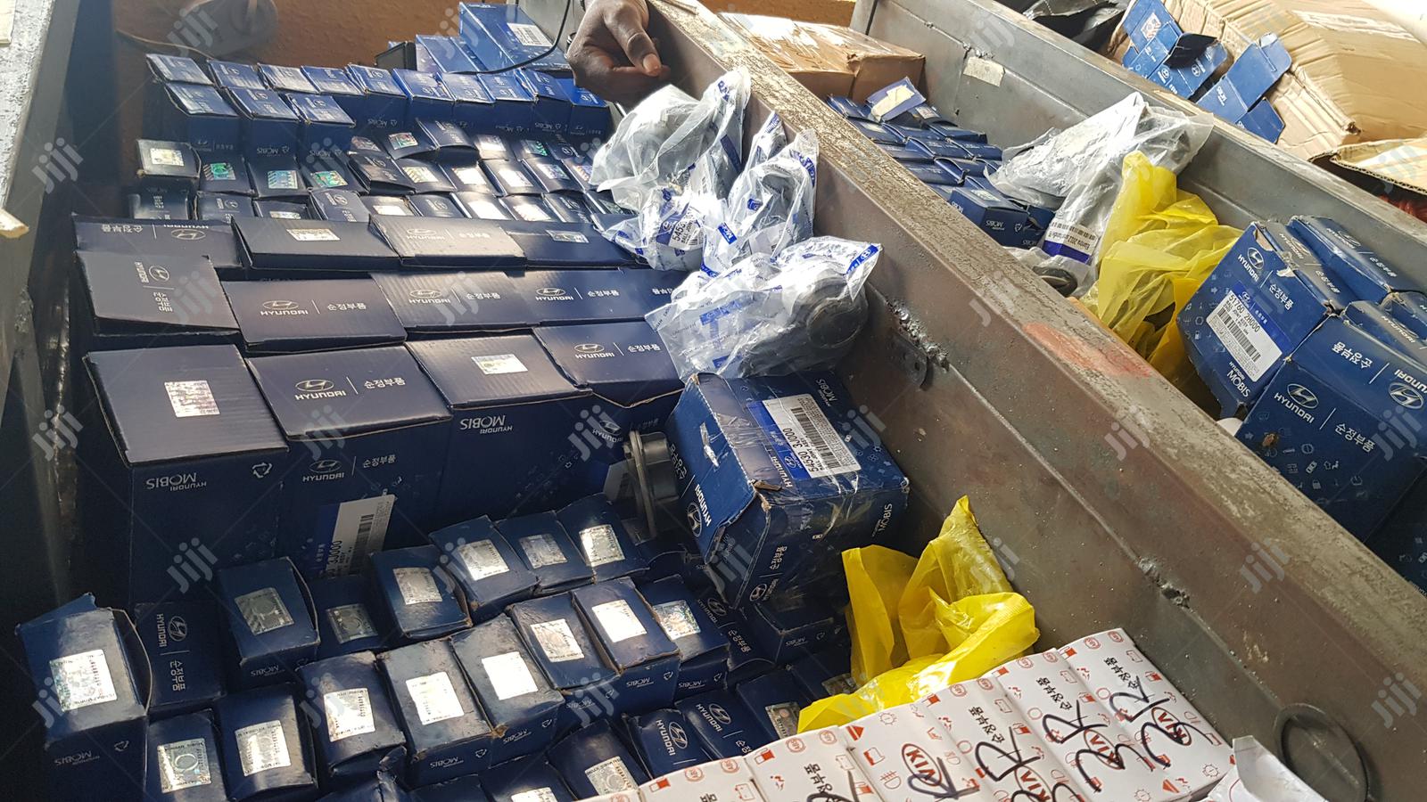 Genuine Hyundai And Kia Parts(Body Parts Included)