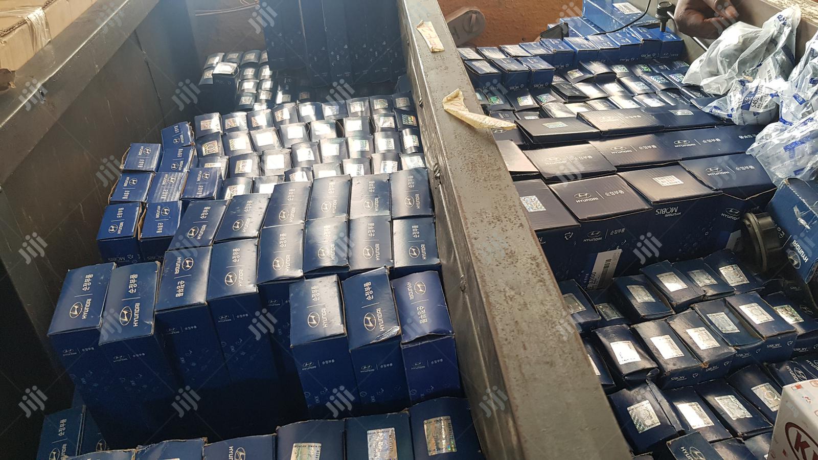 Genuine Hyundai And Kia Parts(Body Parts Included)
