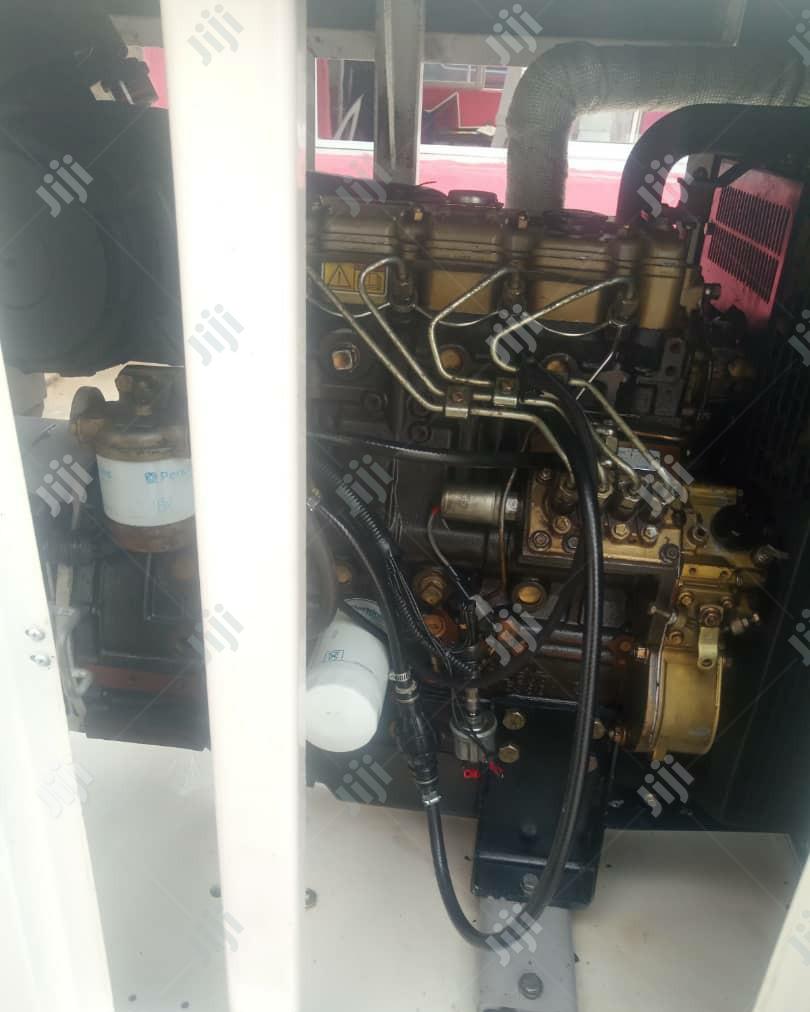 Neatly Used 20kva Mikano Perkins Diesel Generator