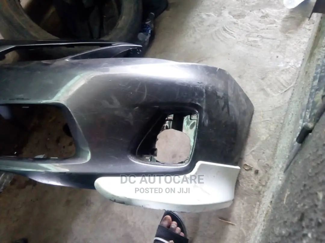 Bumper With Paded AVAILABLE for All Toyota,Lexus Cars