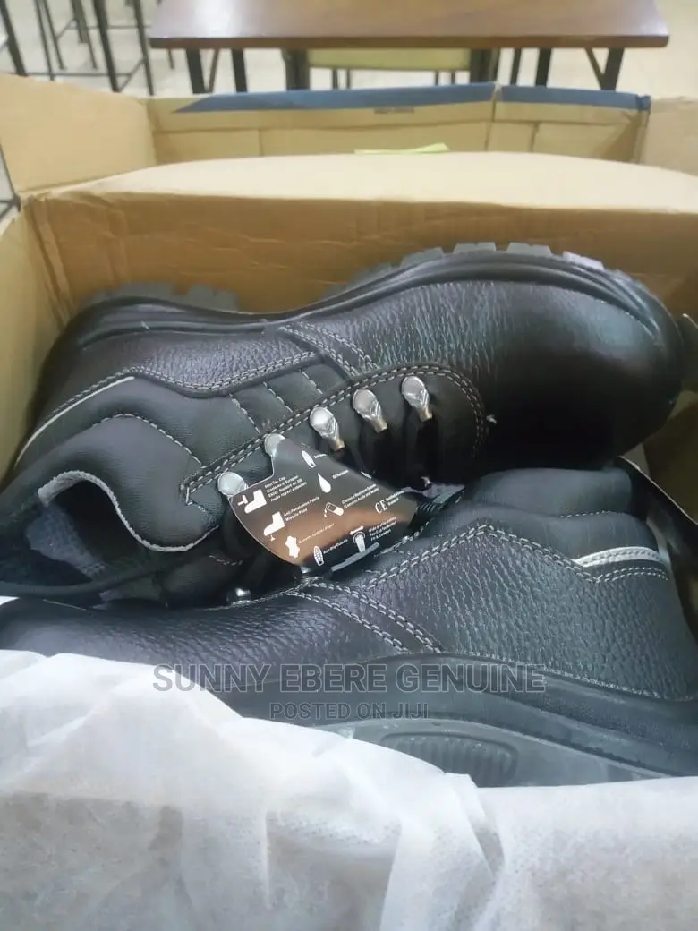 Protective Foot Wear: Whatsapp