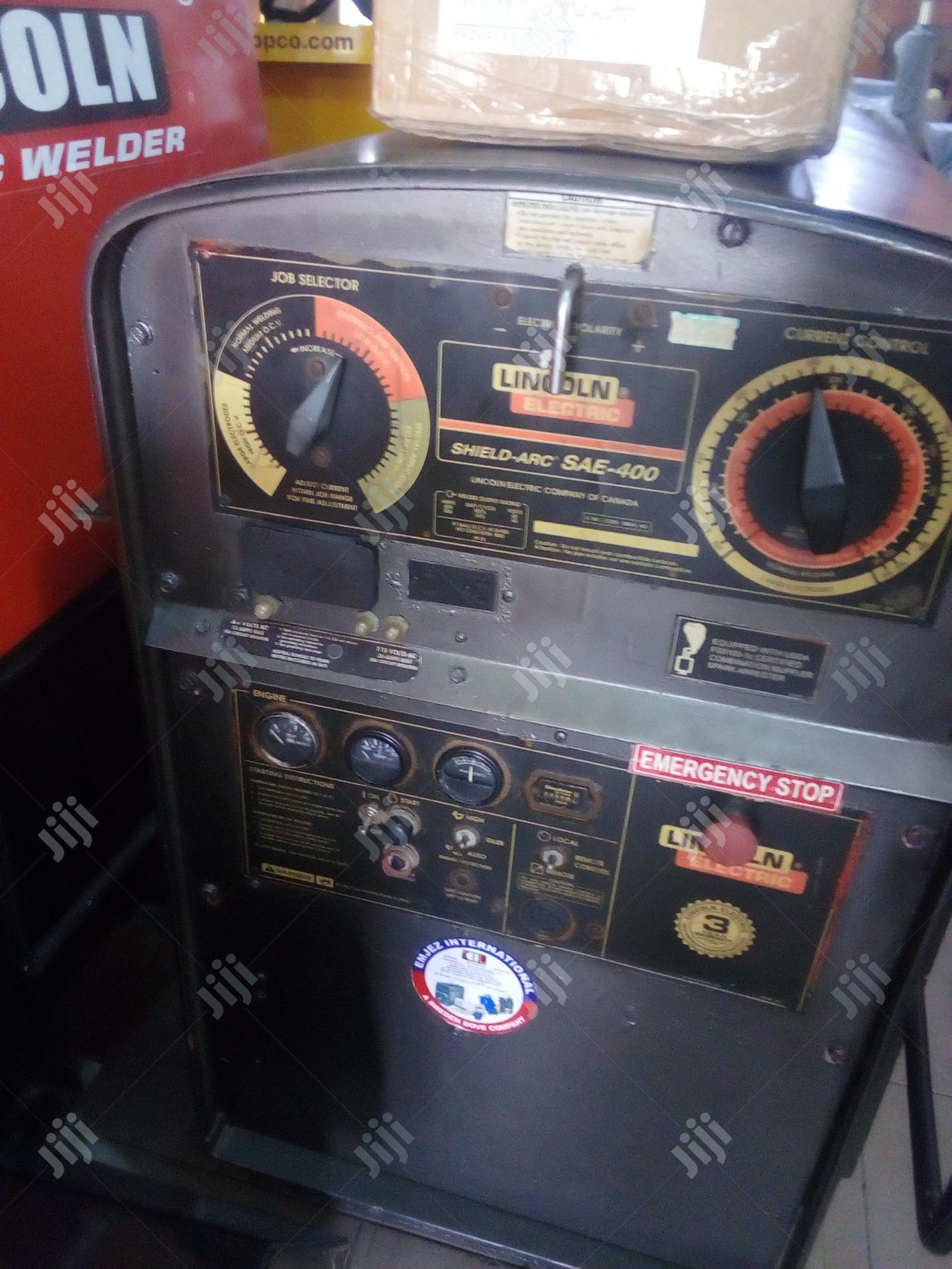 Lincoln Welding Machine