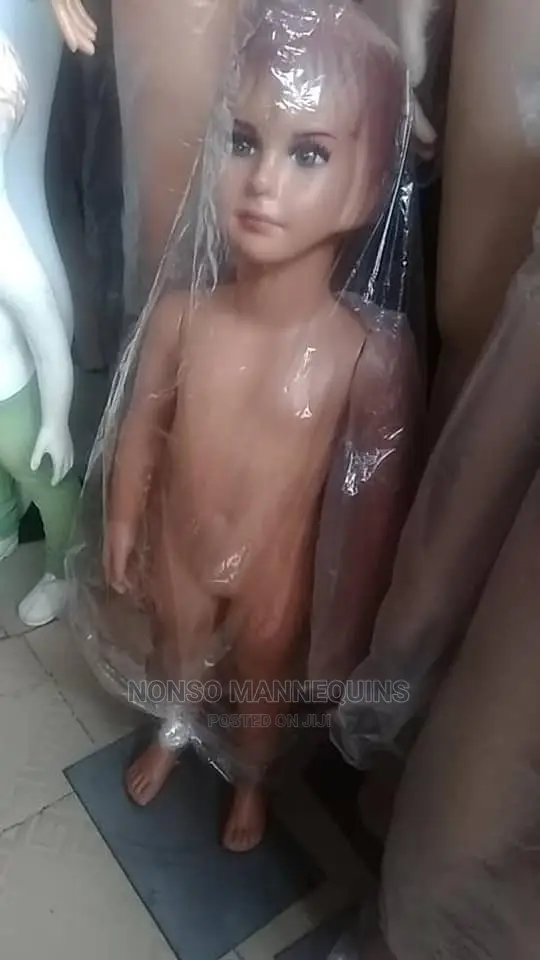 Kids Of All Ages Clothes Display Fashion Mannequins