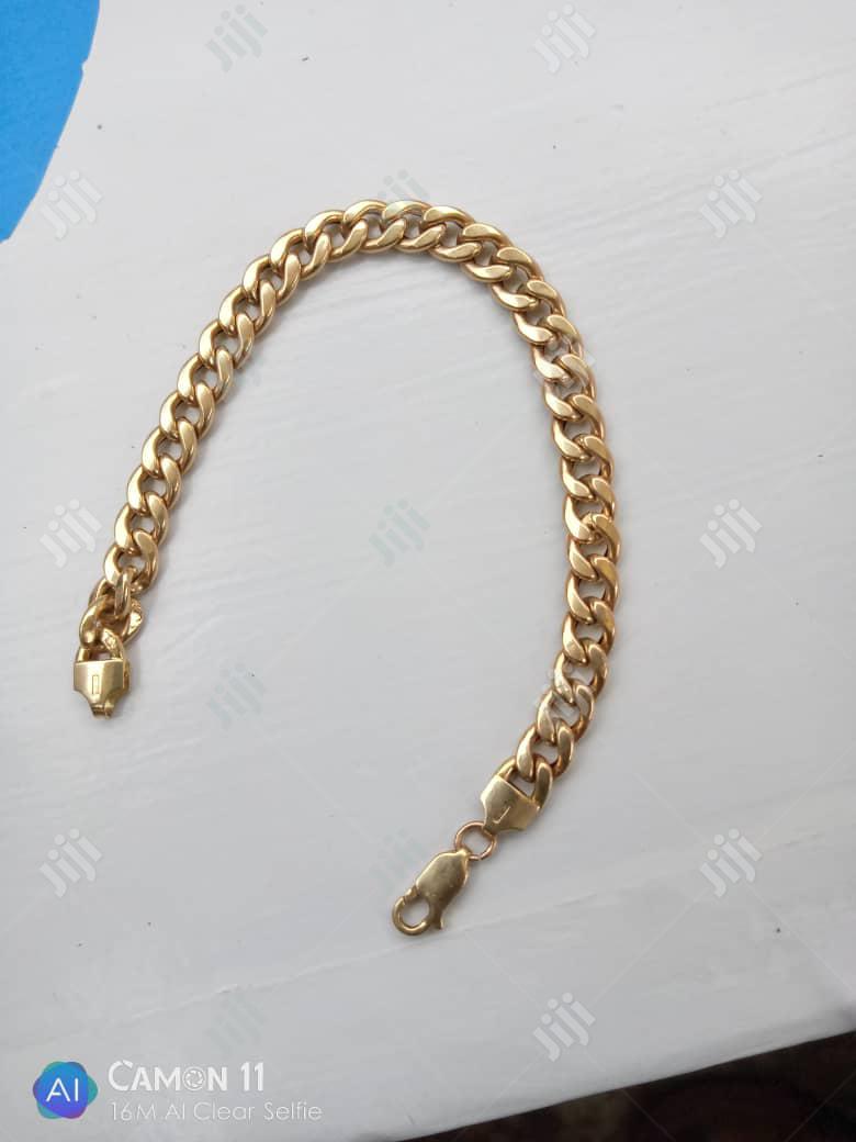 Pure 18karat Solid Gold Bracelet Cuban Medium Size Design