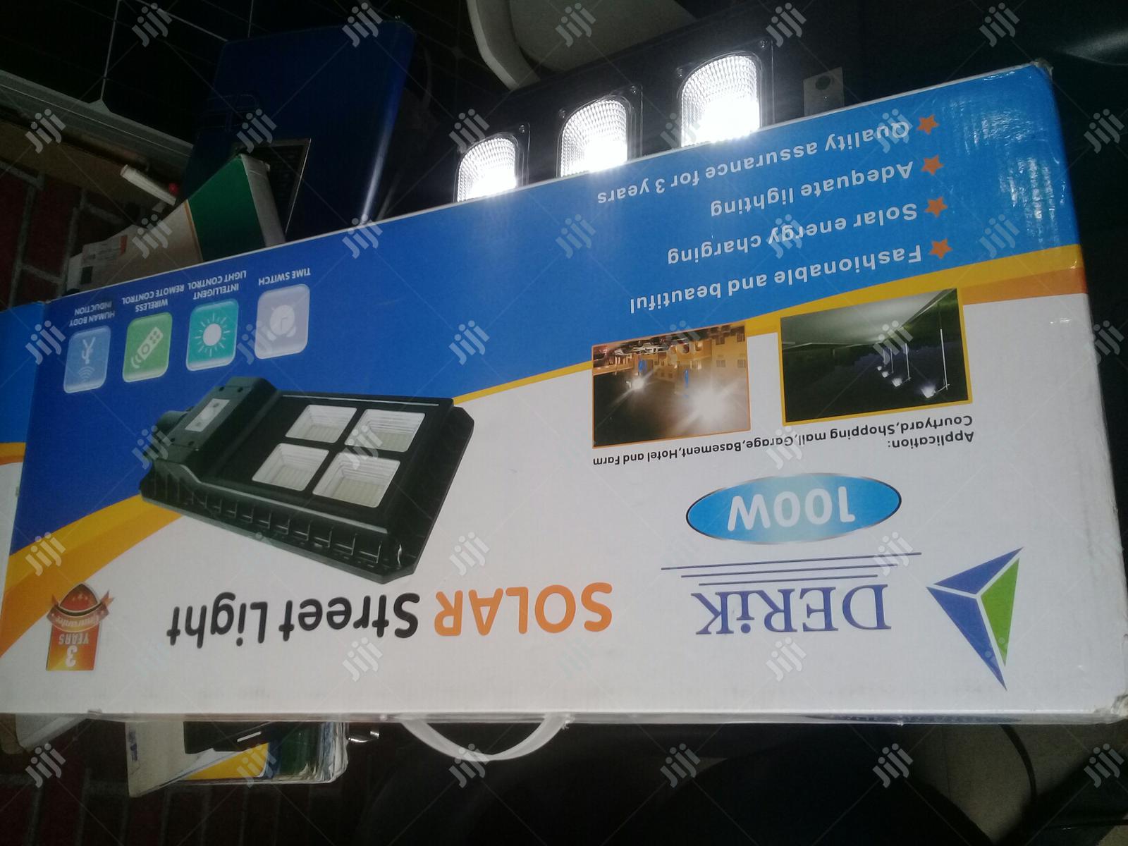100w Derik Solar Street Light (All In One)