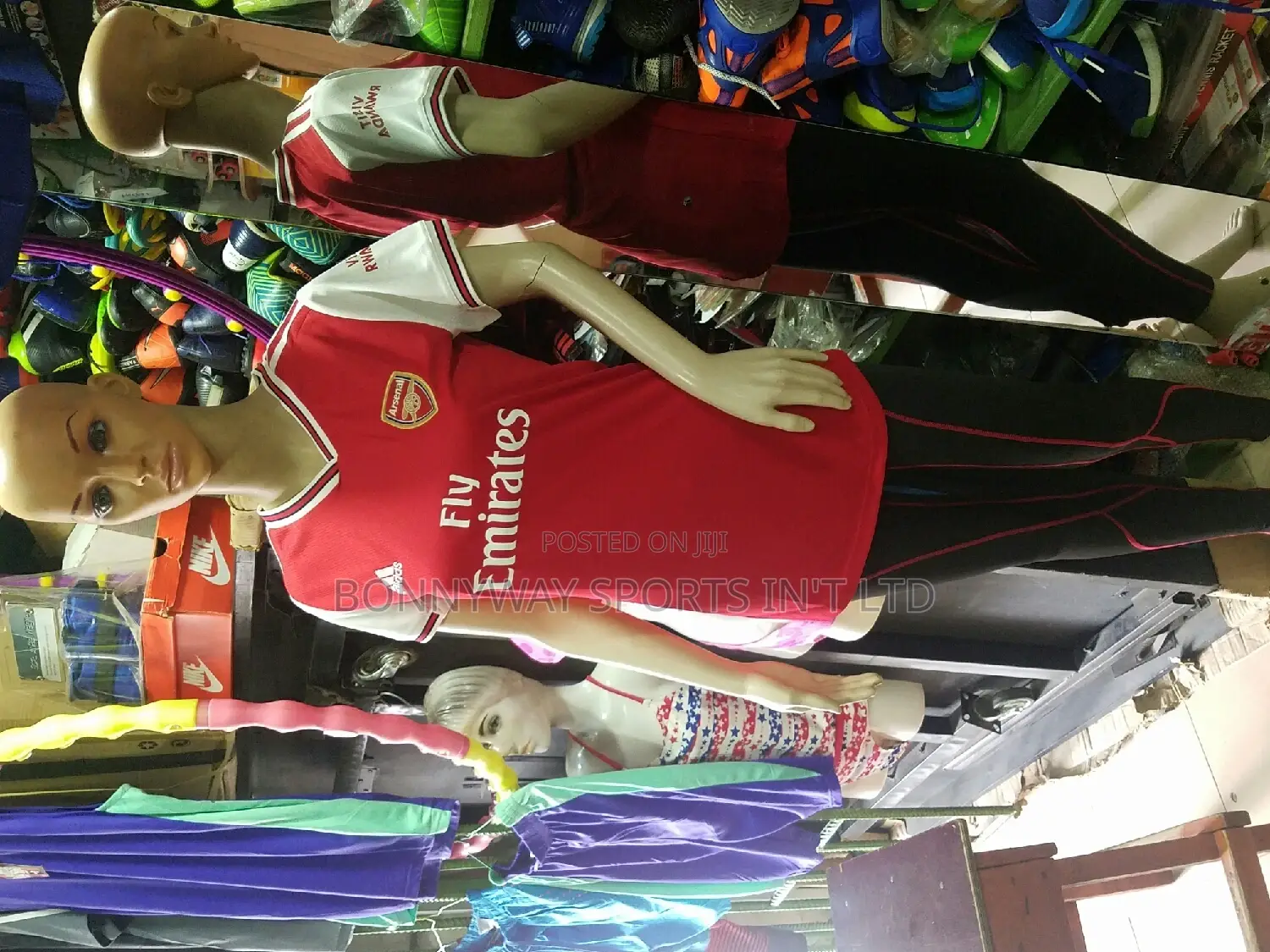 Ladies Female Arsenal Jersey With Leggings Down