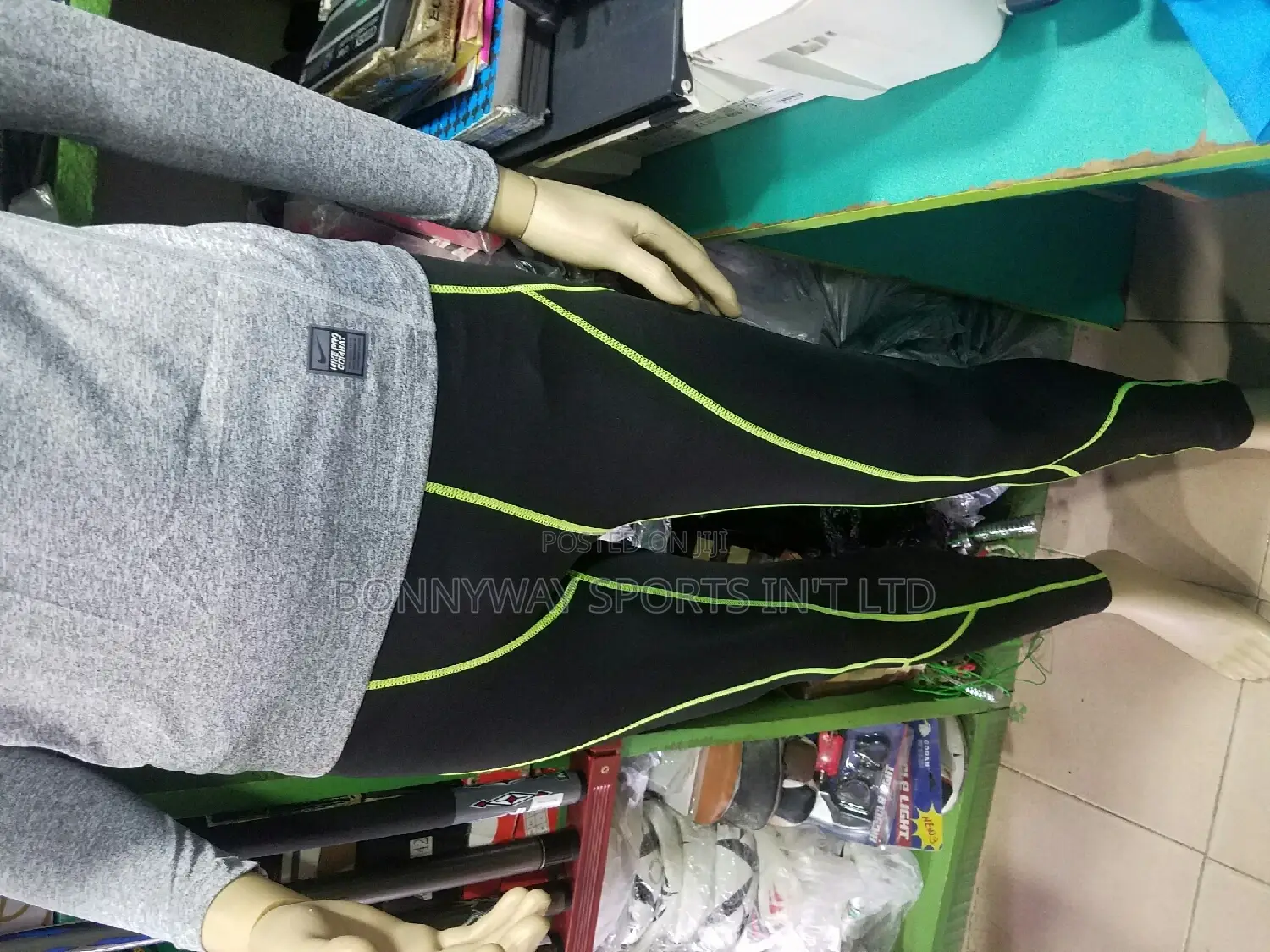 Get Ur Under Armour Body Halk With Leggings Dawn