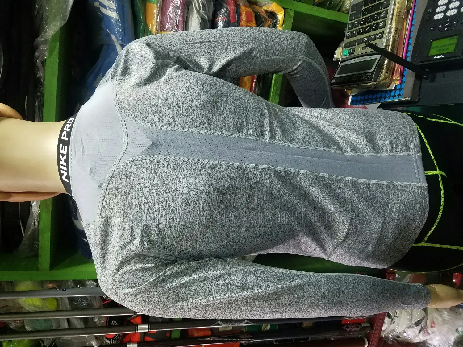 Get Ur Under Armour Body Halk With Leggings Dawn