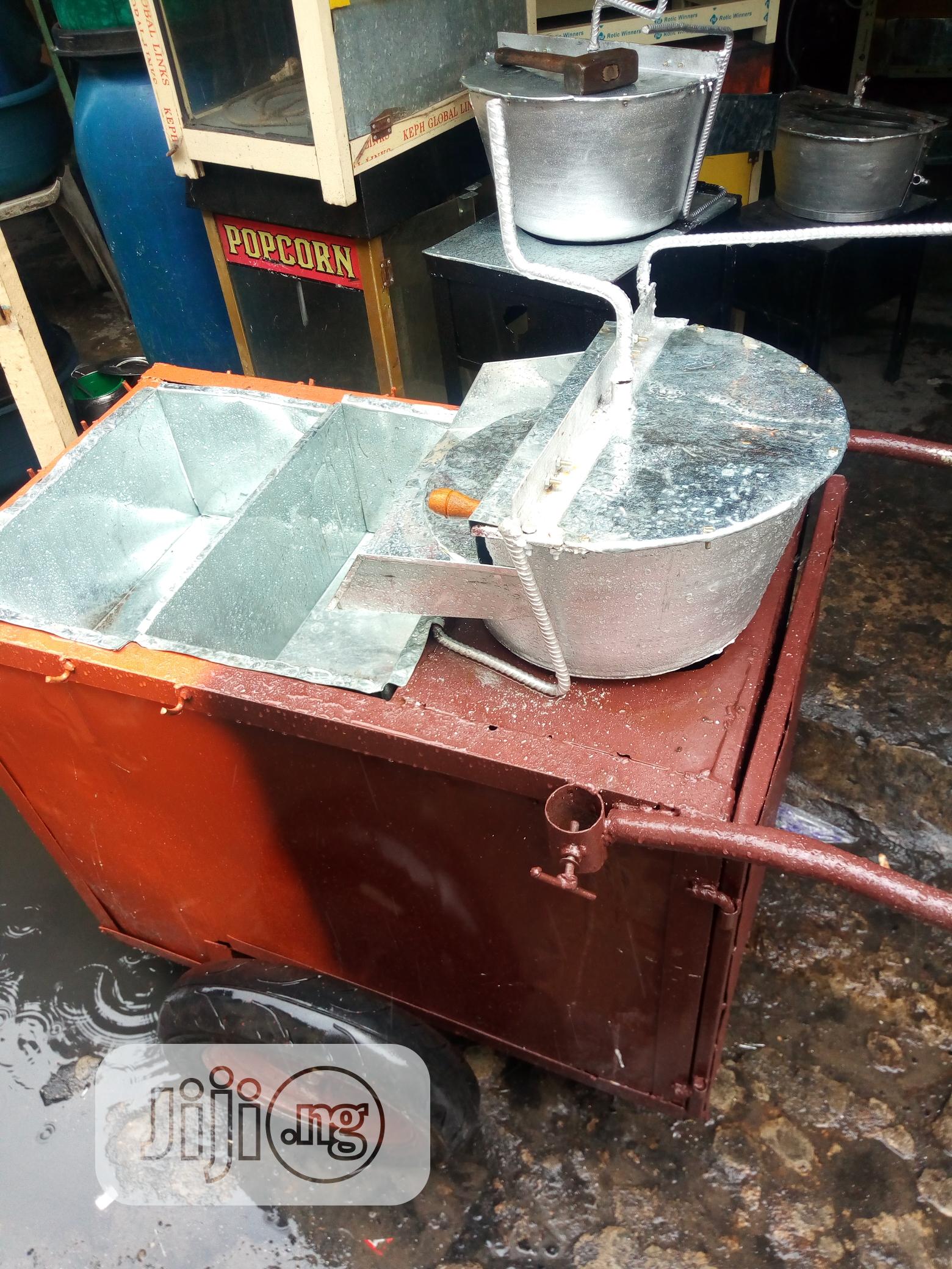 Trock Popcorn Machine75