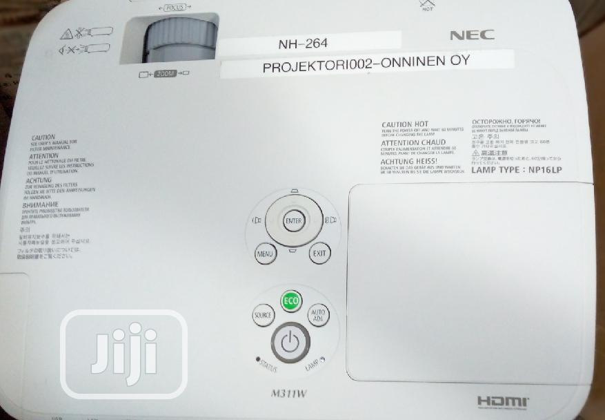 Nec 3100ansi Lumens Hdmi Projector